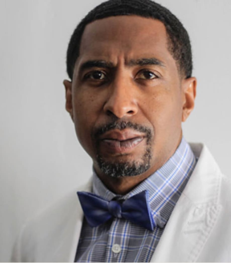 Barber Profiles: Donald Conley, the Official Barber for Snoop Dogg, Barberizm Owner and Author 