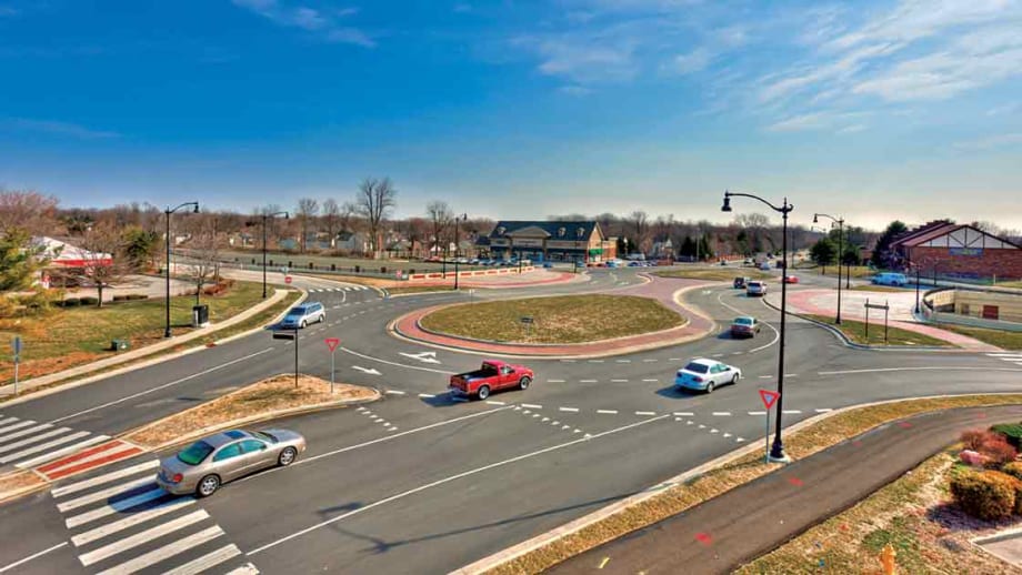 Double-Teardrop Roundabout Slashes Injury Crashes by Nearly 85%