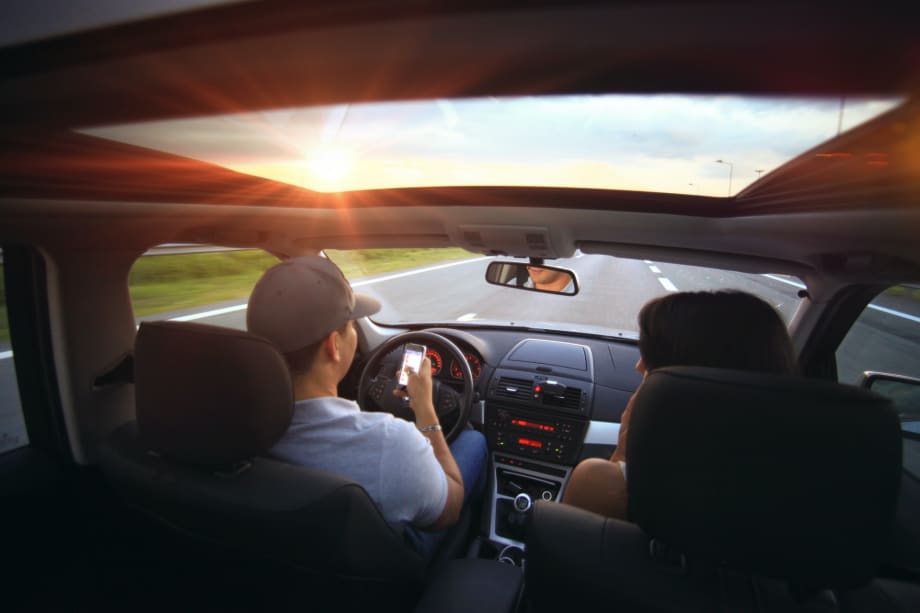 Survey Reveals Drivers are Distracted, Lack Basic Skills