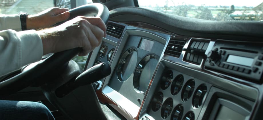 FMCSA Will Accept Meal-Break Rule Petitions; ATA Vows to Fight 