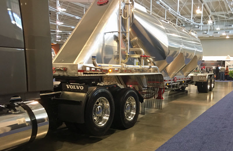 Simulation Shows Eco Flaps Reduce Drag on Tanker Rigs