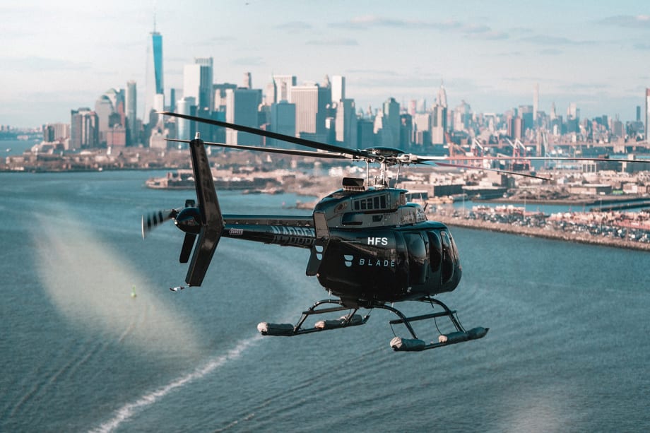 American Airlines Offers Private Helicopter Transportation