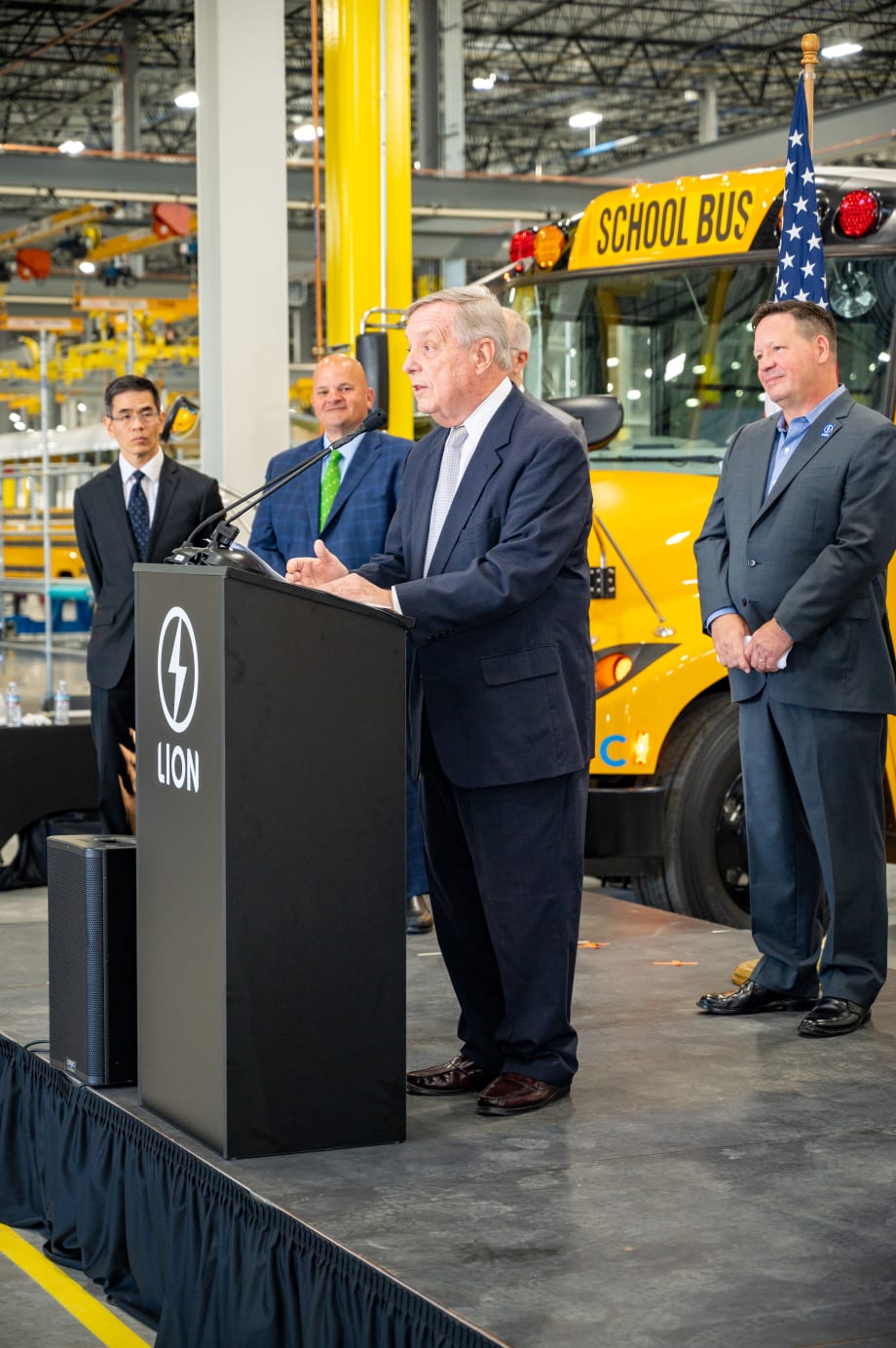 Lion Electric Hosts Government Leaders at New Illinois Factory