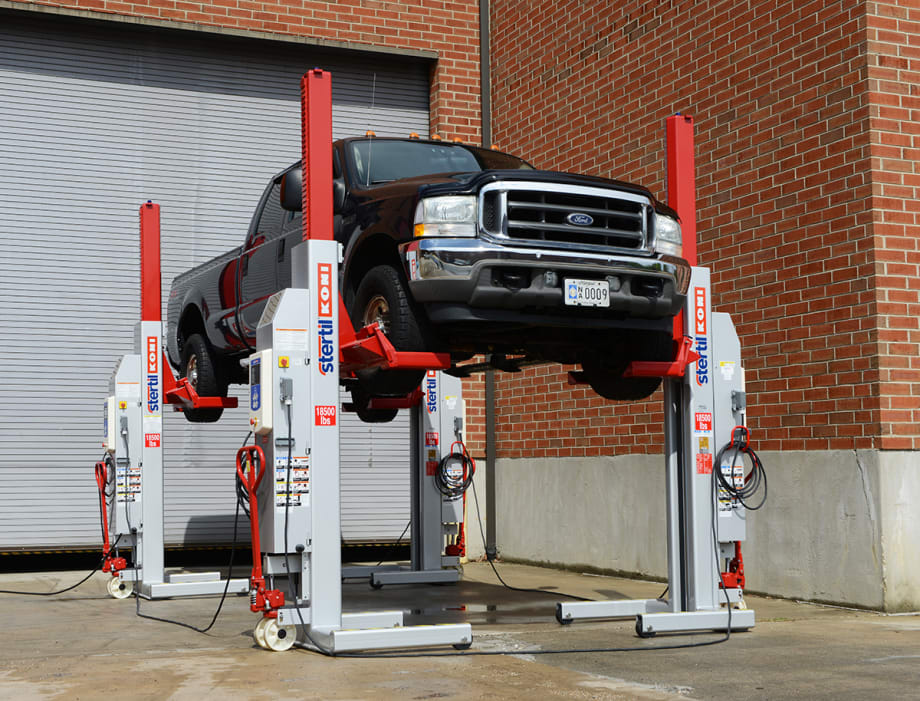 Stertil-Koni Celebrates 7,500 Vehicle Lifts Produced