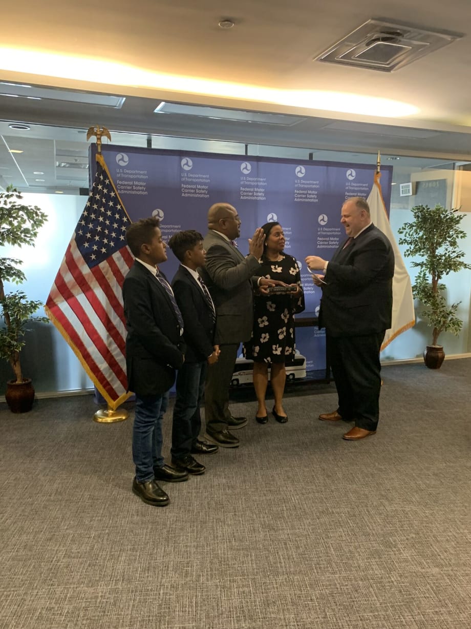 FMCSA Swears in New Deputy Administrator