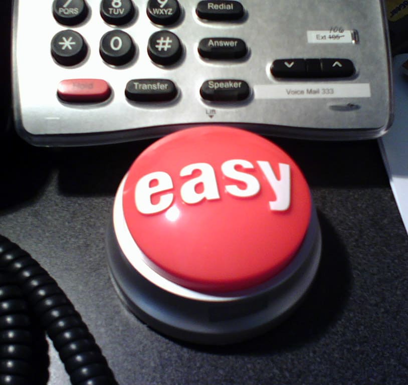 Who Is Poised to Win the Connected Services Market for Fleets?