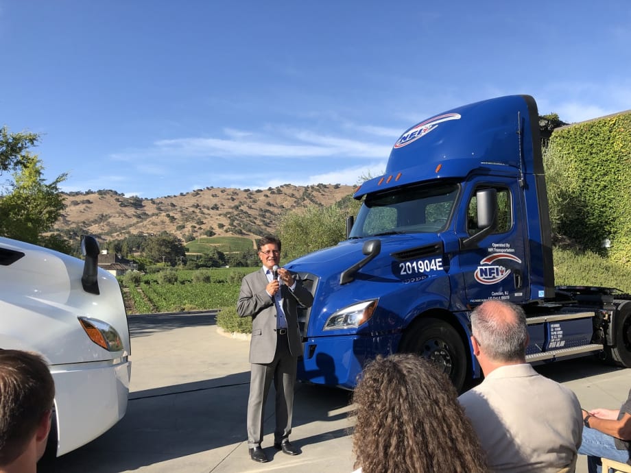 Freightliner Delivers First eCascadia Electric Trucks