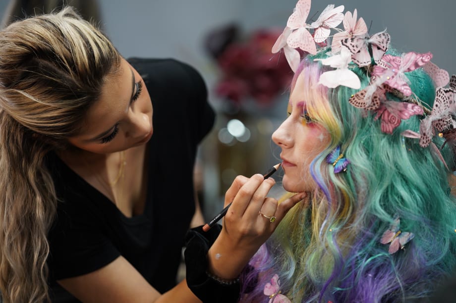 DreamCatchers' Battle of the Strands, an Epic Transformation Competition