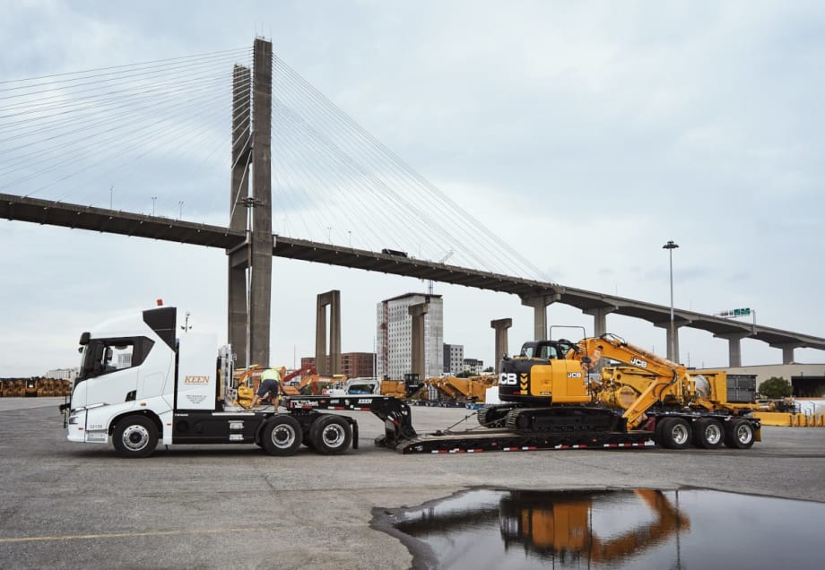 Einride Partners With Wallenius Wilhelmsen to Electrify Shipping Routes 