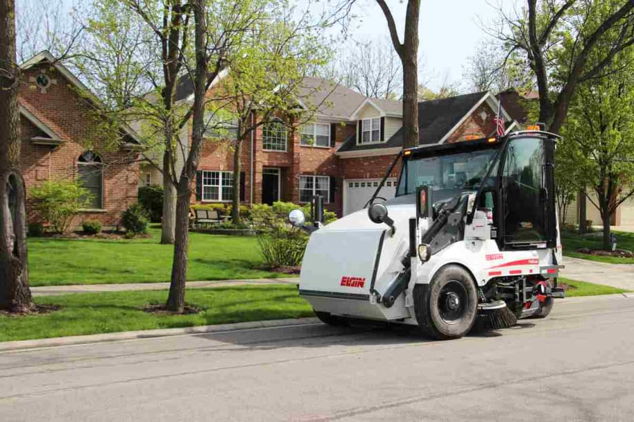Fla. Municipalities Can Collect Road Condition Data with Sweepers