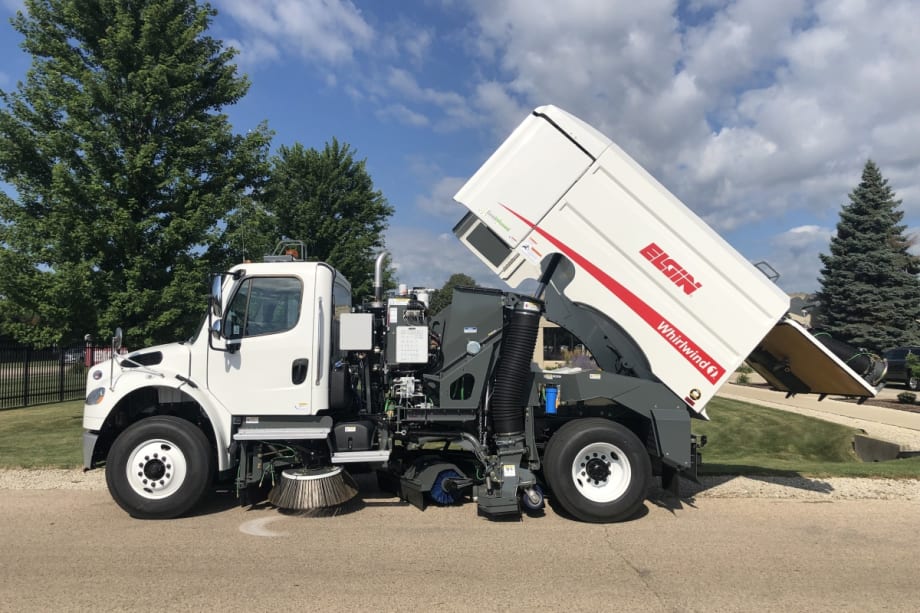 Elgin Sweeper Launches Whirlwind1 Vacuum Sweeper