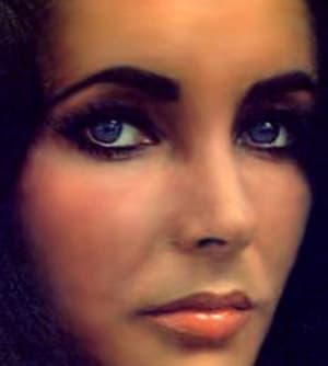 Beauty Industry Pays Tribute to Elizabeth Taylor