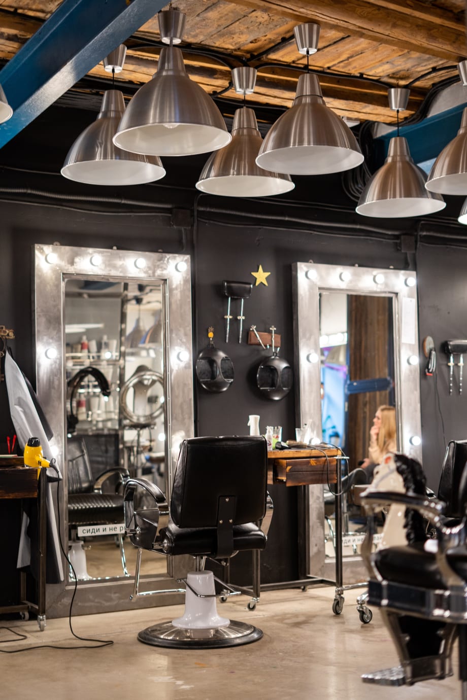 Report Finds that 47% of Salons and Barbershops Couldn't Afford To Pay October Rent