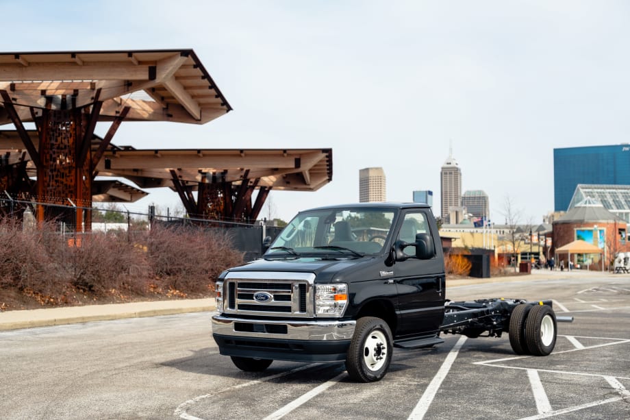 Ford Announces New Options for Medium-Duty Lineup