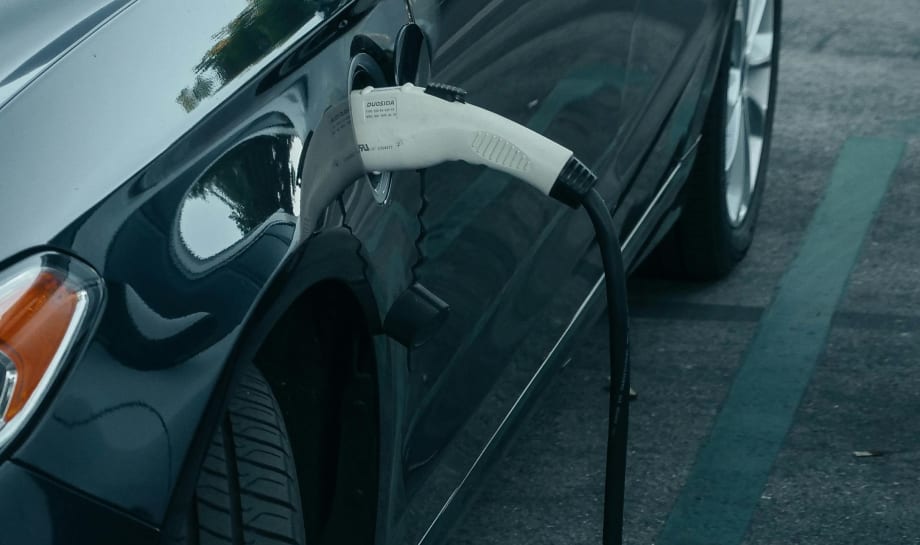 New Program Trains Technicians in EV Charging Stations
