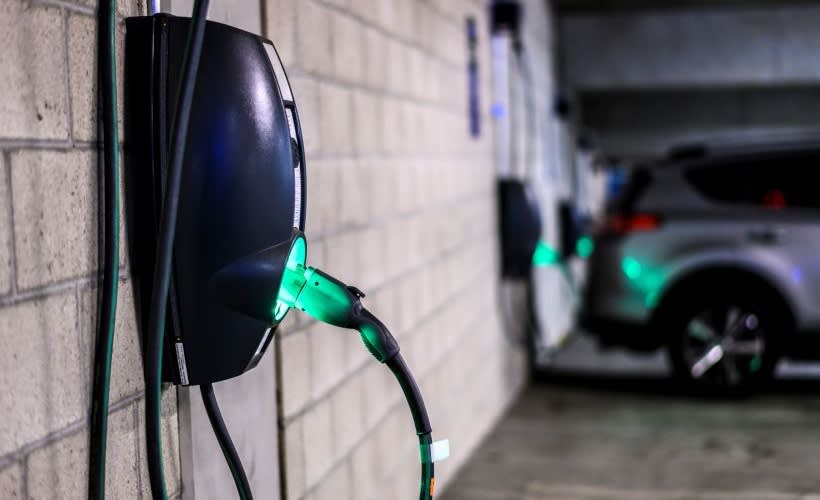 Schneider Electric Joins EV100 as Part of Green Fleet Initiative