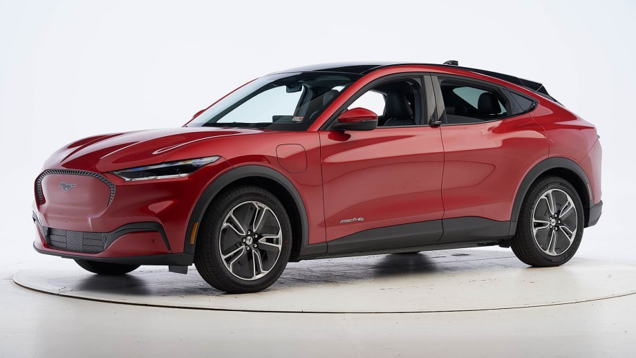 Two Electric Vehicles Capture IIHS Safety Awards 