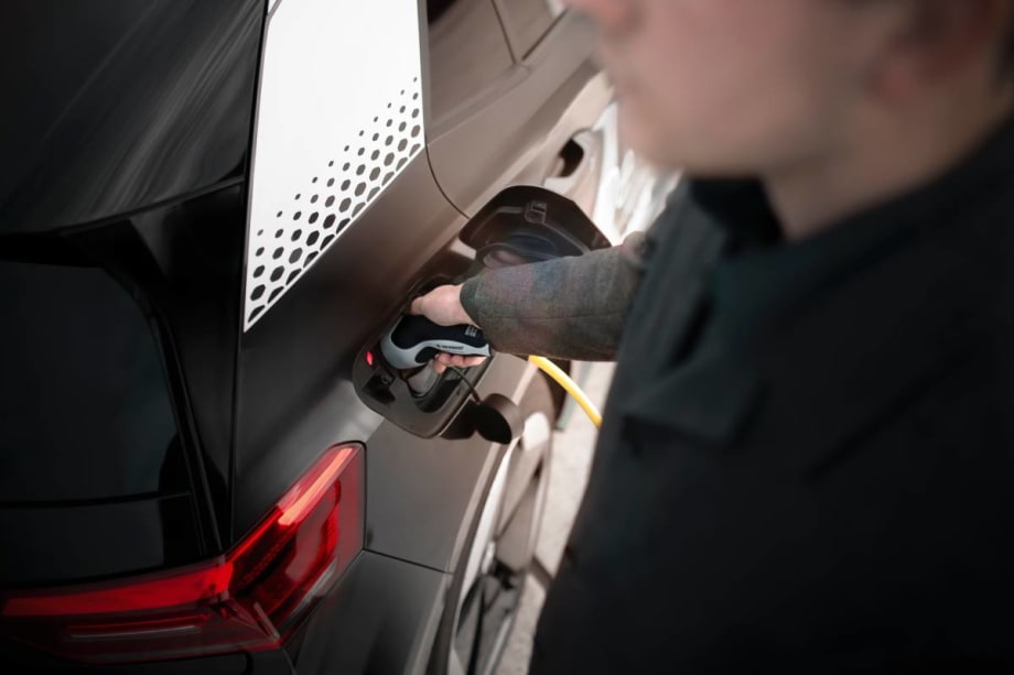 How to Educate Drivers on Electric Vehicle Safety
