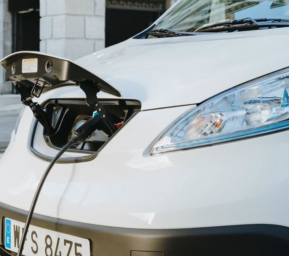 The Role of Telematics in the Switch to Electric Vans