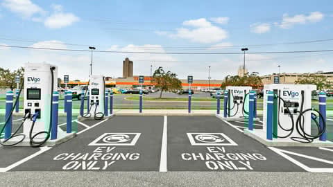 Philadelphia Partners with EVgo to Provide EV Chargers