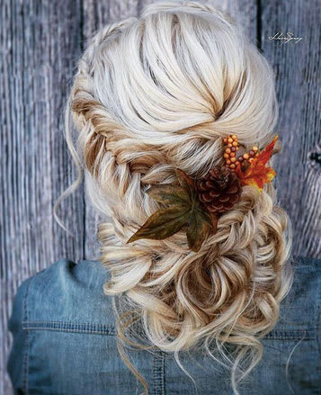 15 Boho Updos and Braids Perfect for Wedding Hair Inspiration by Sara Ortega @hairspray_studio