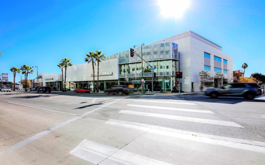 Beverly Hills BMW Sold in Recordbreaking Deal