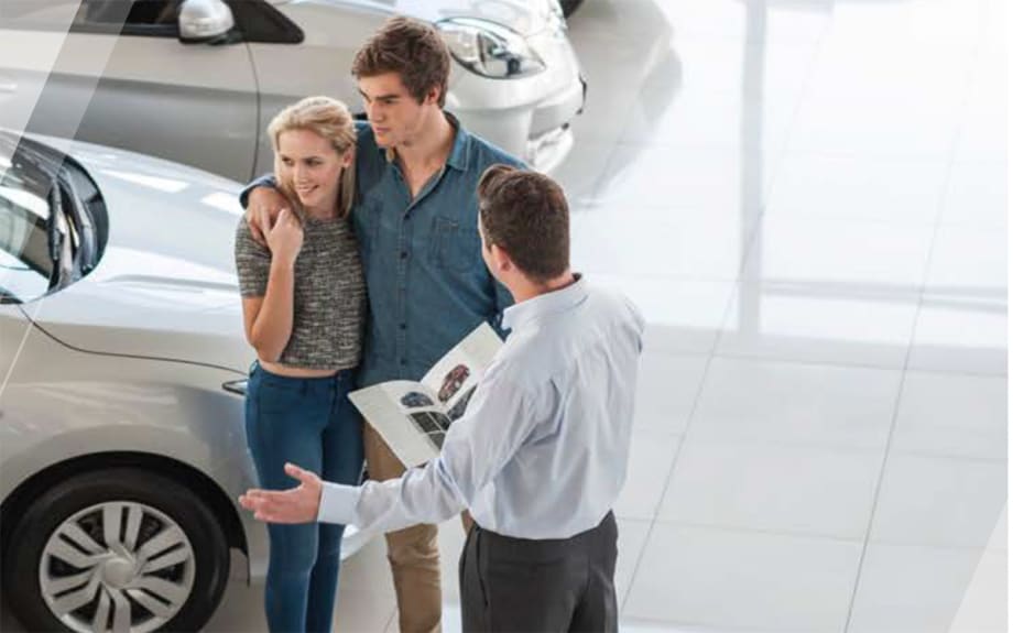 Study: Dealers and Car Buyers Want New Tech, Dealership Staff Resistant