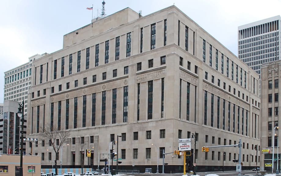 GM Accuses FCA of Bribery, Corruption in RICO Suit