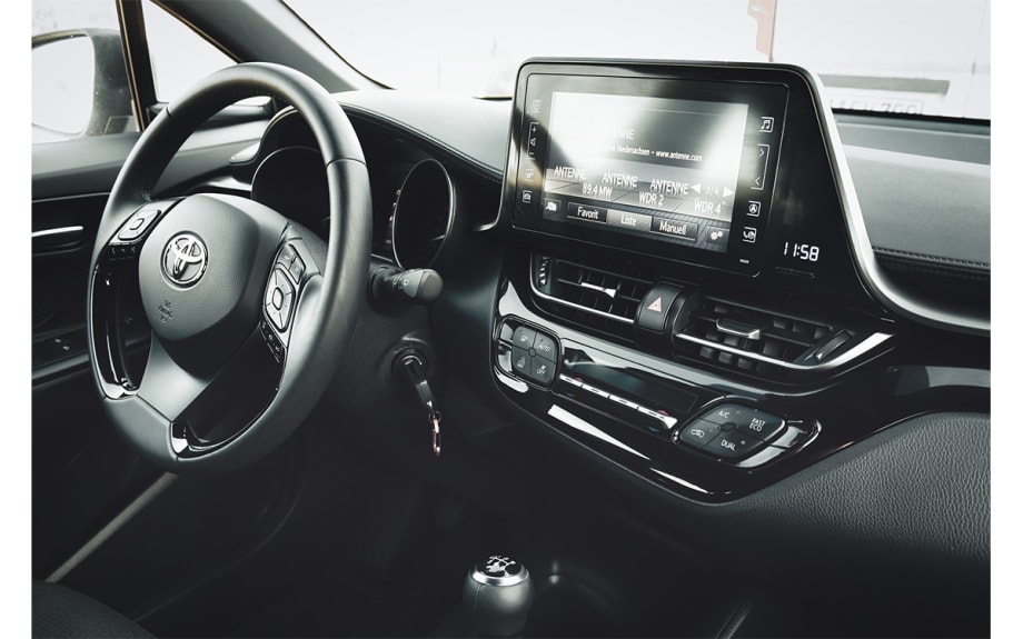 New Vehicle Sales Expected to Drop in June, Closing a Second Down Quarter in 2020, Edmunds Forecasts