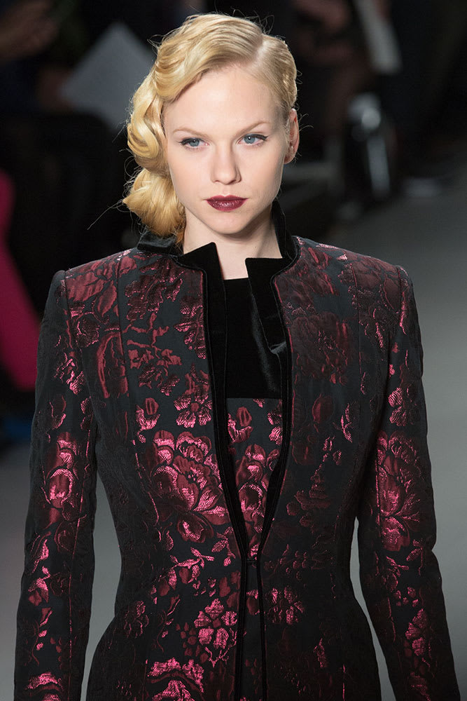 HOW-TO: Create Finger Waves 1930s Gangster Style