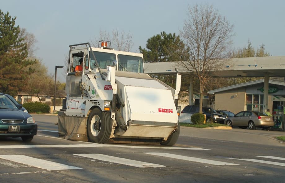 Detroit Relaunches Street Sweeping Program