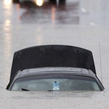 Southwest Storm Affects Salons