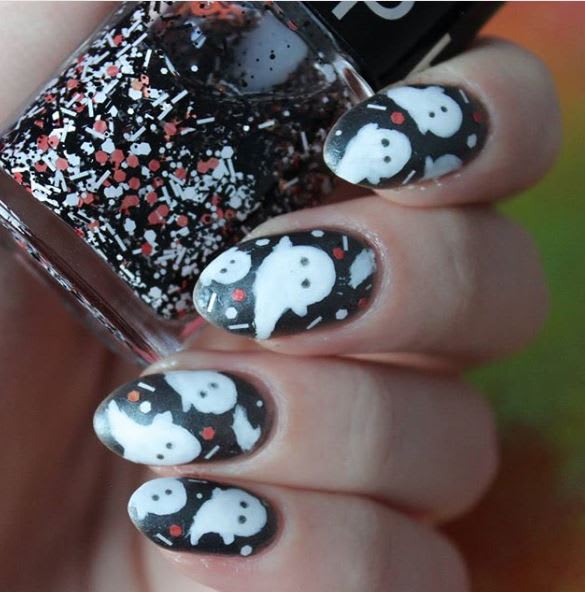 We're Dying Over these 20 Halloween Nail Designs