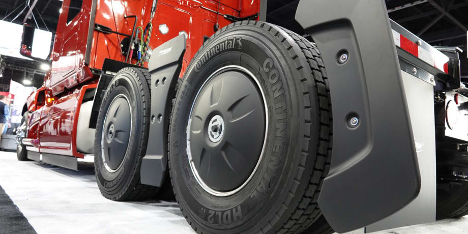 FlowBelow Wheel Covers Now Standard on International LT, RH Trucks