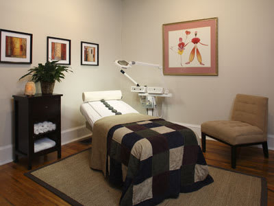 Salon of Distinction: Folicle