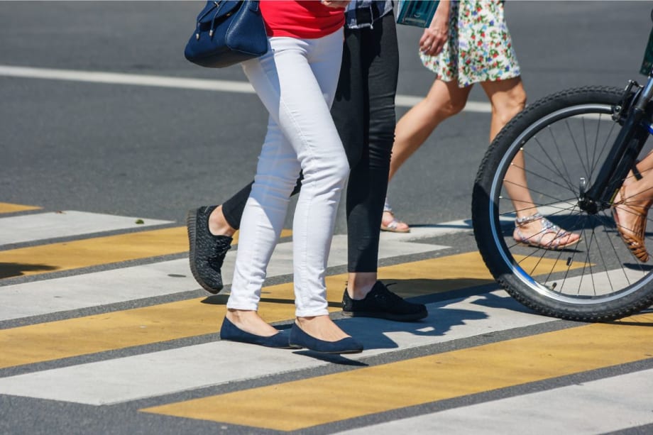Ford Explores Smartphone-Based Tech to Reduce Pedestrian, Cyclist Crashes