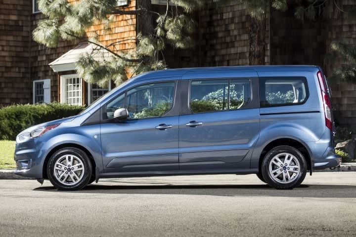 2019 Transit Connect Wagon Boosts Fuel Efficiency