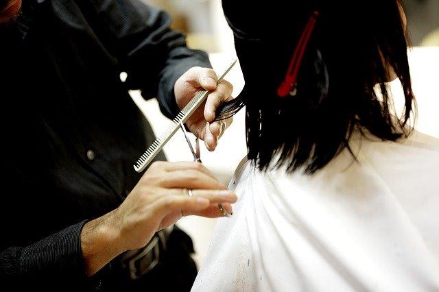 5 Reasons Why Investing in a Salon Franchise May be Right for You 