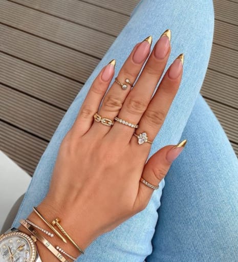 TRENDING: Unexpected French Manicures 