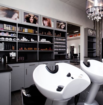 Salon of Distinction: Genesis Salon Avenue
