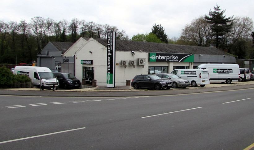 Enterprise Employs Solar Lights, Rainwater Harvesting at New UK Location