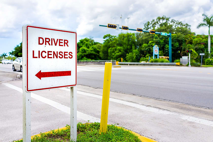 What Fleet Managers Need to Know About DMV Renewals
