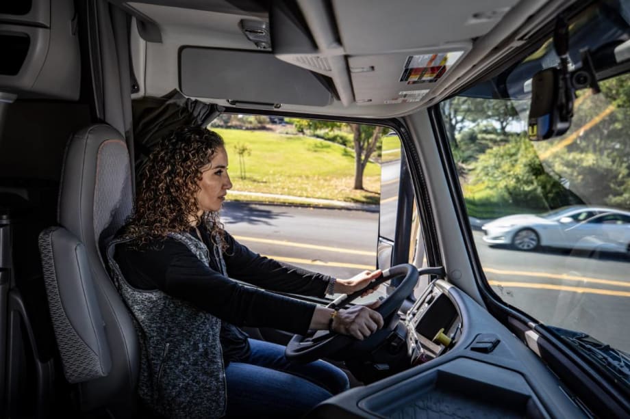 Will Technology Save Fleets From Distracted Driving?
