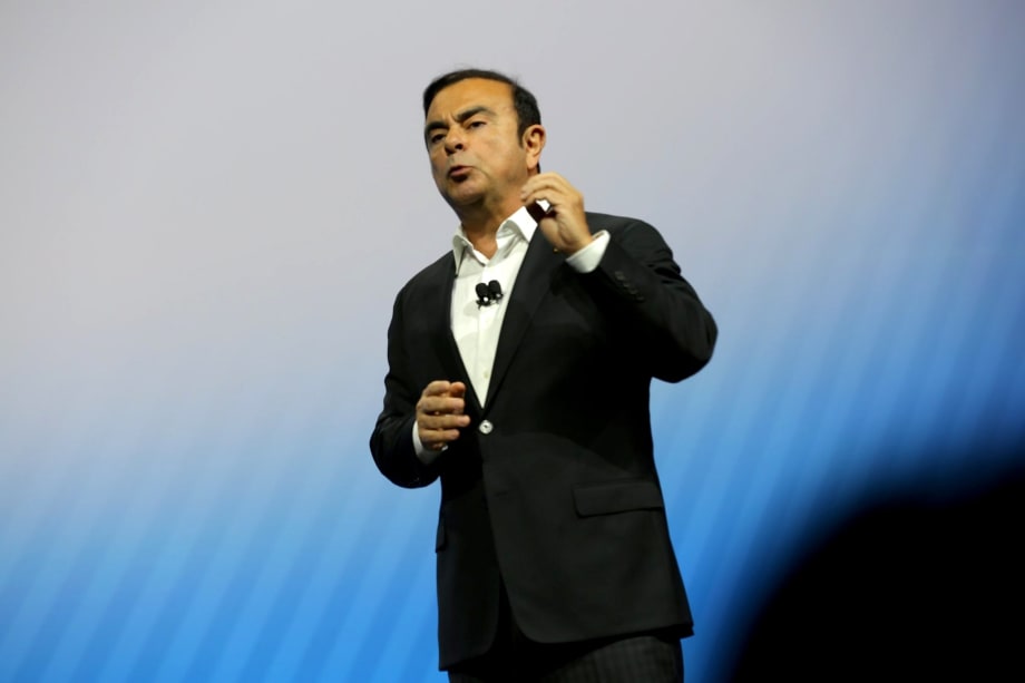 Nissan Develops Autonomous LEAF