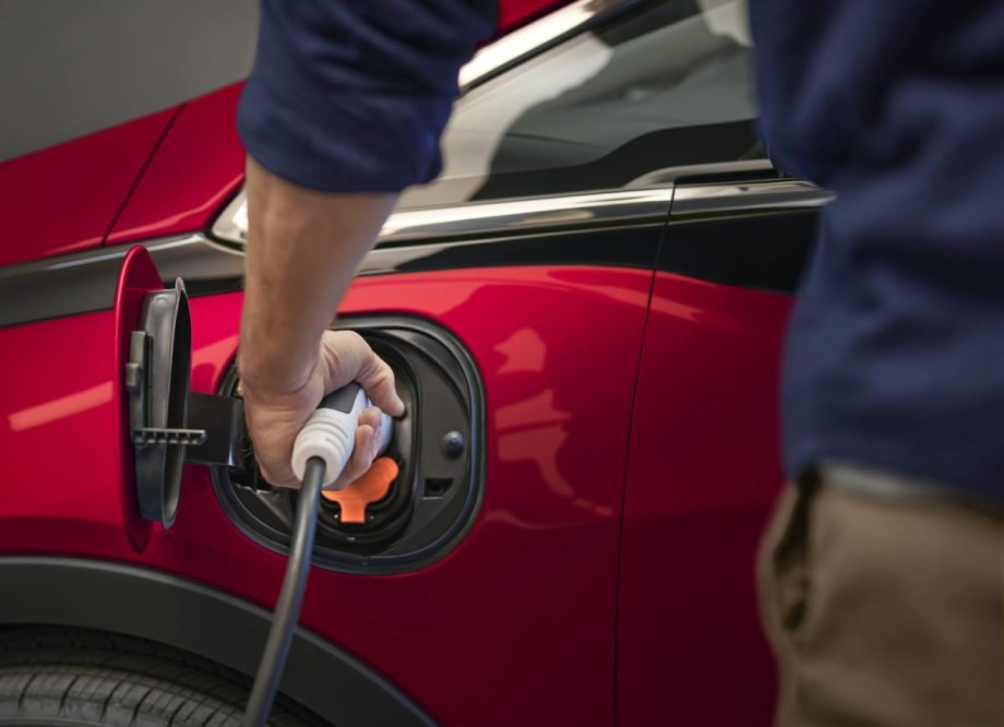 GM Announces Ultium Charge 360 Fleet Charging Service 