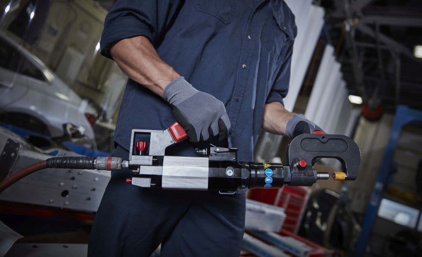 GM's Repair Network Reaches 1,000 Members