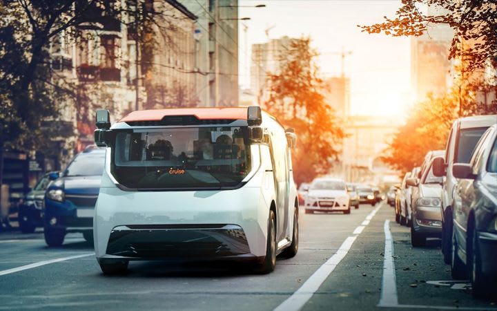 GM, Ford Submit Petitions to Deploy Self-Driving Vehicles