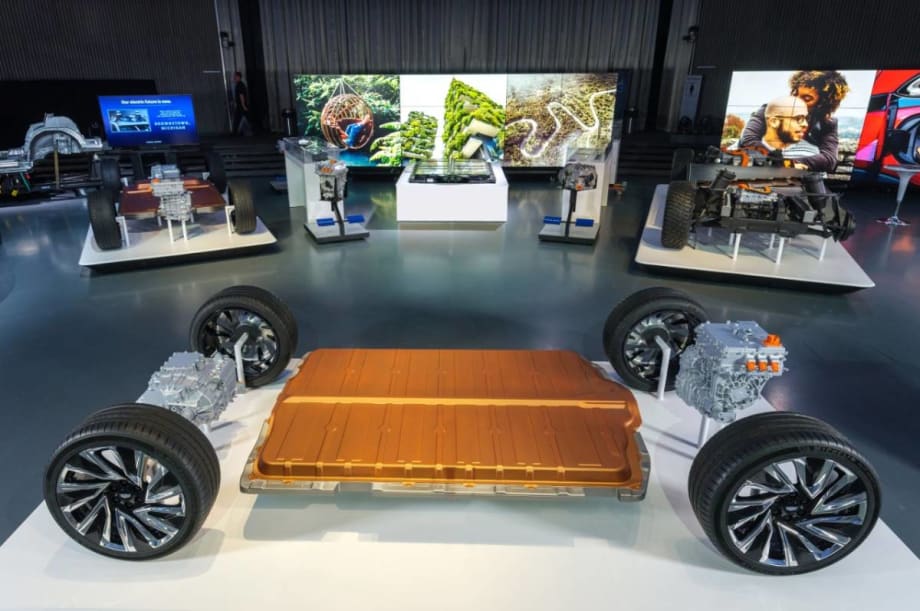 GM, Samsung SDI to Grow U.S. Electric Vehicle Battery Cell Manufacturing