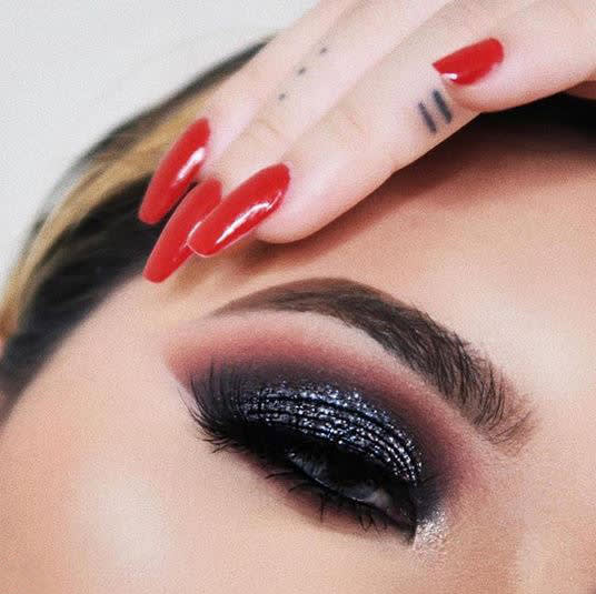 HOW-TO: Using Makeup to Enhance Brows