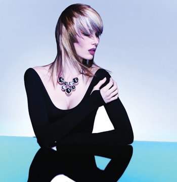 Le Graphique by Damien Carney